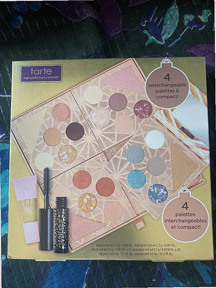 Tarte Gift & Glam Collector’s Set - bronzer, highlighter, blush, eyeshadow x 20